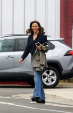 JENNIFER GARNER Out Filming by Golden Gate Bridge in San Francisco 08/27/2022