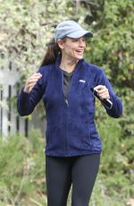 JENNIFER GARNER Out for Morning Walk n Brentwood 08/05/2022