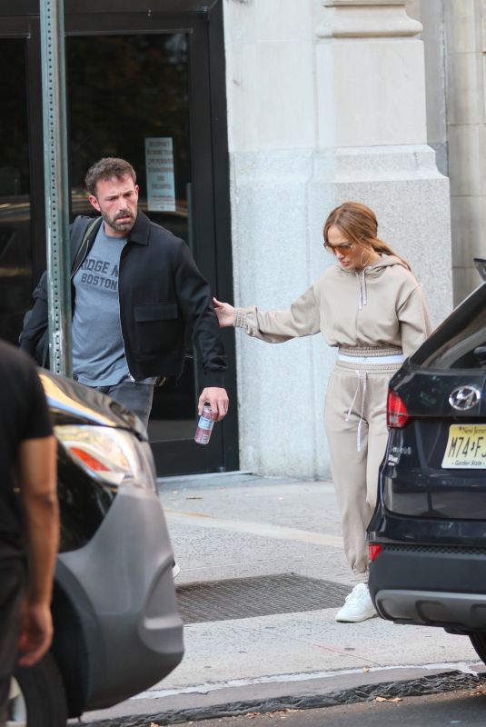 JENNIFER LOPEZ and Ben Affleck Out in New York 08/14/2022