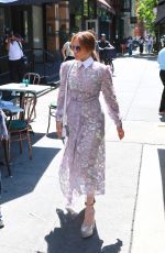 JENNIFER LOPEZ Out for Lunch at Sadelle