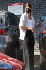 KAIA GERBER Leaves Tailwaggers Pet Store in Los Angeles 08/25/2022
