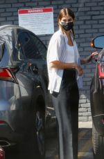 KAIA GERBER Leaves Tailwaggers Pet Store in Los Angeles 08/25/2022