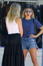 KATE HUDSON and GWYNETH PALTROW Out in The Hamptons 08/25/2022