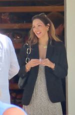 KATHARINE MCPHEE and David Foster Out for Lunch at a Malibu Shopping Center 08/04/2022