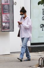KATIE HOLMES Out and About in New York 08/10/2022