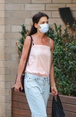 KATIE HOLMES Out and About in New York 08/29/2022