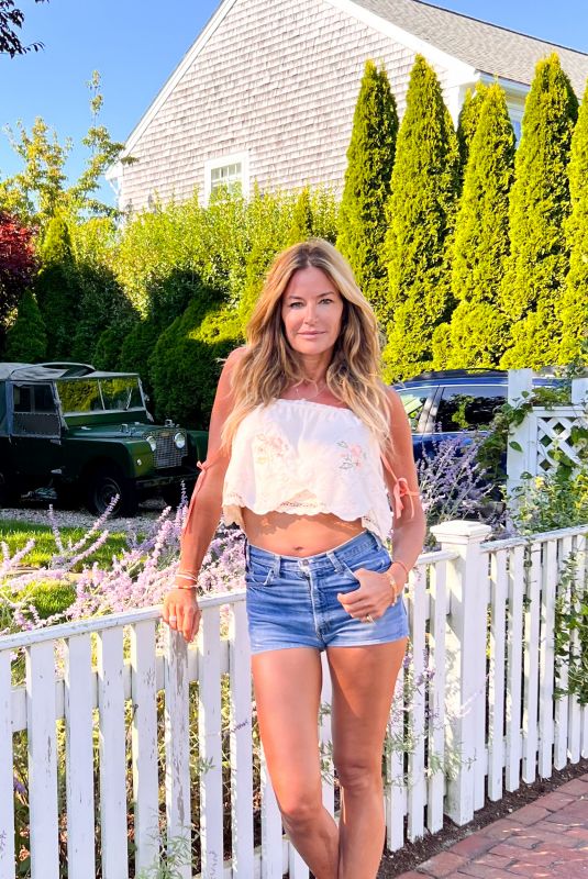 KELLY BENSIMON in Denim SHorts Out in Nantucket 08/18/2022