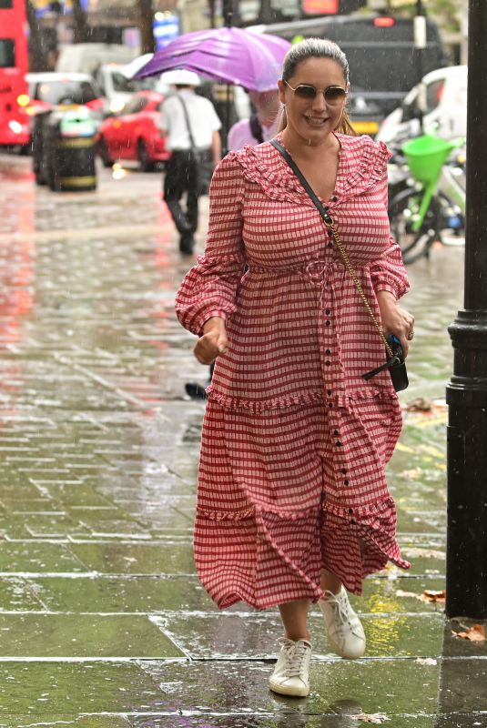 KELLY BROOK Leaves Global Radio Studios in London 08/25/2022