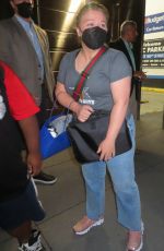 KELLY CLARKSON Leaves The Kelly Clarkson Show in New York 08/22/2022