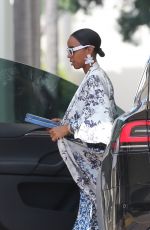 KELLY ROWLAND Out Shopping aat Neiman Marcus in Beverly Hills 08/29/2022