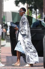 KELLY ROWLAND Out Shopping aat Neiman Marcus in Beverly Hills 08/29/2022