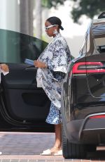 KELLY ROWLAND Out Shopping aat Neiman Marcus in Beverly Hills 08/29/2022