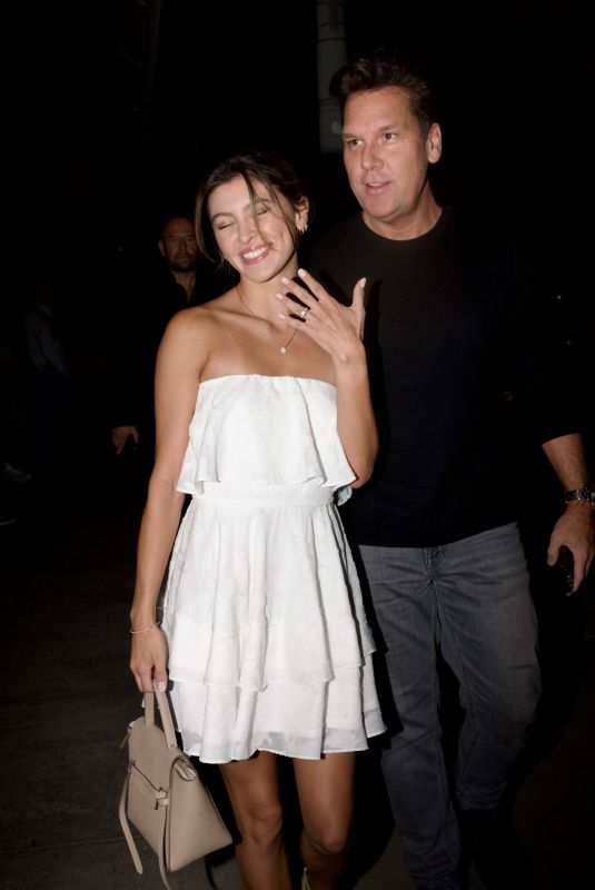 KELSI TAYLOR and Dane Cook Arrives at Craig