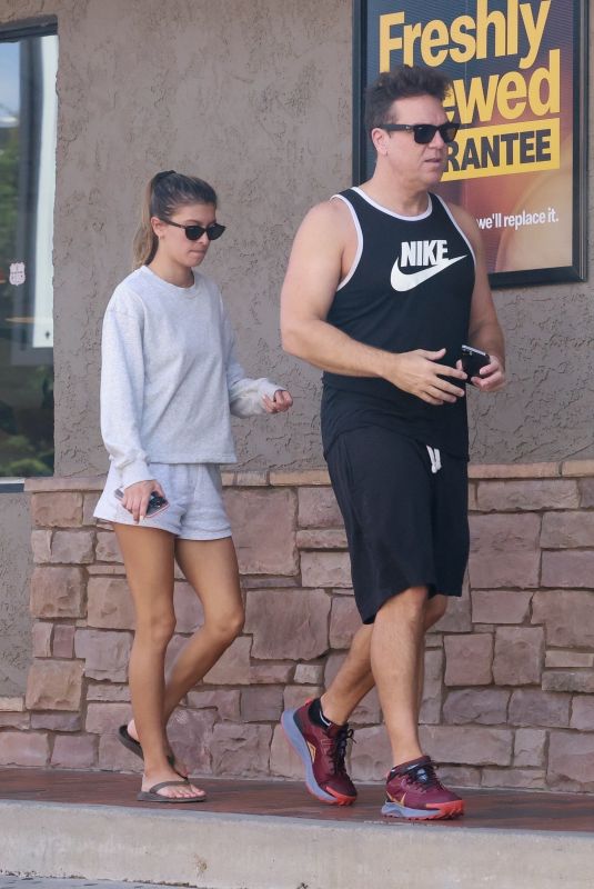 KELSI TAYLOR and Dane Cook Out for Lunch at McDonald’s in Sherman Oaks 07/31/2022