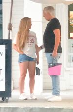 KENDRA WILKINSON Out for Dinner at Mr Chow in Beverly Hills 08/15/2022