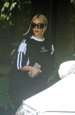 KIM KARDASHIAN Takes Her Daughter North to Art Class in Westlake 08/02/2022