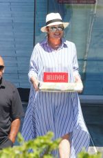 KRIS JENNER Arrives Back in Los Angeles 08/11/2022