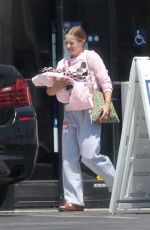 KRISTEN BELL Out Shopping in Los Angeles 08/21/2022