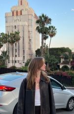 LAUREN ORLANDO - Instagram Photos 08/17/2022