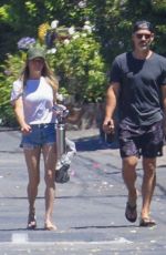 LEANN RIMES and Eddie Cibrian Heading to a Friend