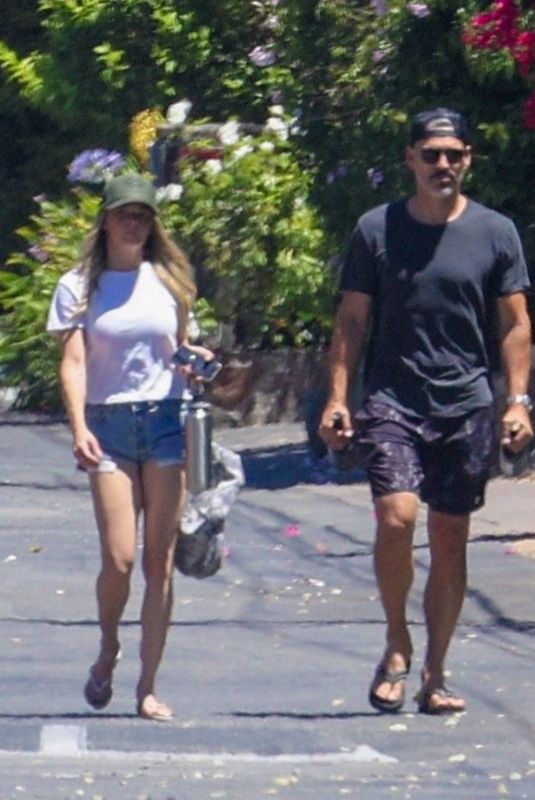 LEANN RIMES and Eddie Cibrian Heading to a Friend’s House in Malibu 08/07/2022