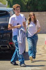 LENI KLUM Out for Lunch with Her Boyfriend in Beverly Hills 08/22/2022