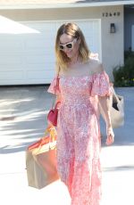 LESLIE MANN Arrives at Day of Indulgence Party in Brentwood 08/14/2022