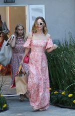 LESLIE MANN Arrives at Day of Indulgence Party in Brentwood 08/14/2022