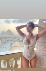 LIDIA SANTOS - Instagram Photos 08/29/2022