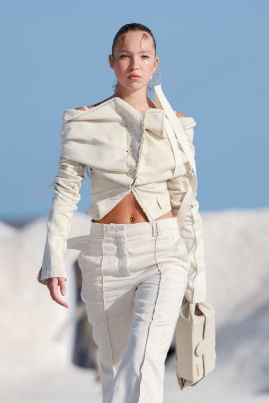 LILA GRACE MOSS at Le Papier Jacquemus Fashion Show in Arles 06/27/2022