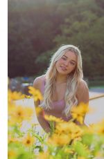LIVVY DUNNE for Vuori Activewear Campaign