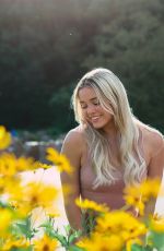 LIVVY DUNNE for Vuori Activewear Campaign