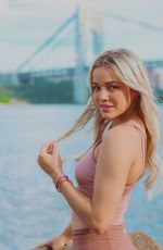 LIVVY DUNNE for Vuori Activewear Campaign