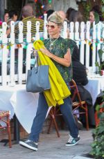 LORI LOUGHLIN Out for Dinner at The Ivy in Beverly Hills 08/17/2022
