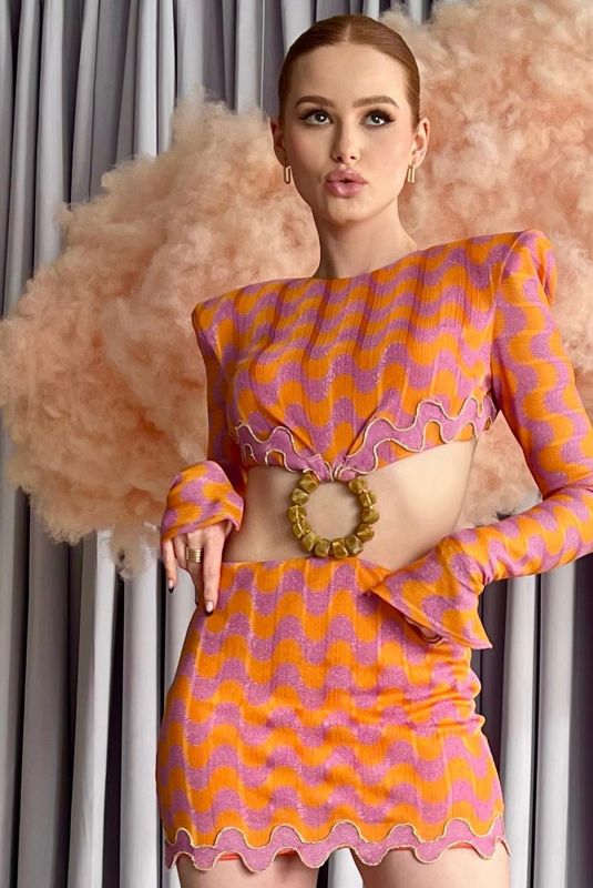 MADELAINE PETSCH for Ipsy Glam Bag X 08/18/2022