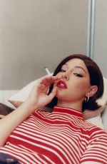 MADELYN CLINE for W Magazine TV Portfolio 2022, August 2022