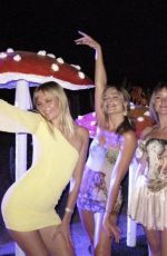 MARGOT ROBBIE - Instagram Photos 08/21/2022