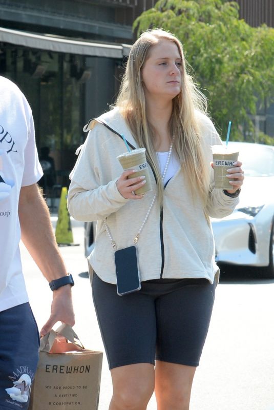 MEGHAN TRAINOR Shopping at Erewhon Market in Los Angeles 08/04/2022