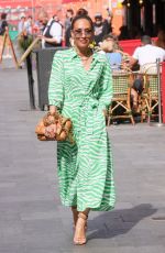 MYLEENE KLASS at Smooth Radio in London 08/04/2022