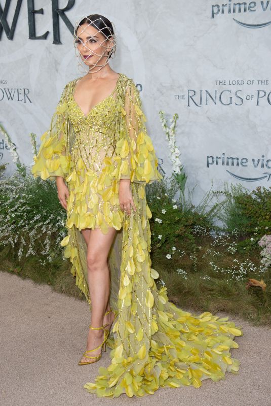 NAZANIN BONIADI at The Lord of the Rings: The Rings of Power Premiere in London 08/30/2022