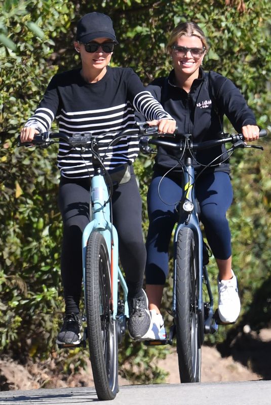 NICOLE and SOFIA RICHIE on a Bike Ride in Santa Barbara 08/07/2022