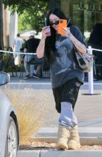 NOAH CYRUS Out for Juice at Erewhon Organic Grocers in Studio City 08/16/2022
