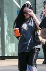 NOAH CYRUS Out for Juice at Erewhon Organic Grocers in Studio City 08/16/2022