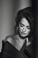 PENELOPE CRUZ for El Pais Semanal, August 2022