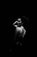 PHOEBE TONKIN - Black and White Photoshoot, 2022