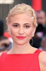 PIXIE LOTT at White Noise Premiere and Opening Ceremony at 79th Venice International Film Festival 08/31/2022