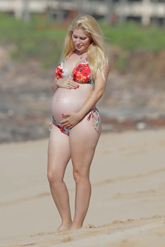 Pregnant HEIDI MONTAG in Bikini at a Beach in Hawaii 08/16/2022