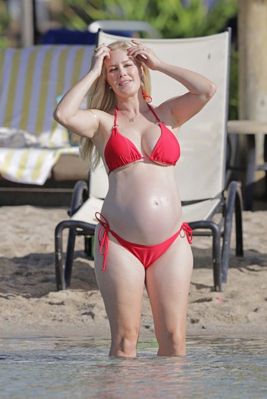 Pregnant HEIDI MONTAG in Bikini at a Beach in Hawaii 08/19/2022