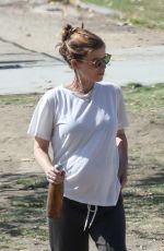 Pregnant KATE MARA Out at a Park in Los Angeles 08/26/2022