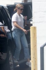 REESE WITHERSPOON Arrives at a Hair Studio in Beverly Hills 08/03/2022